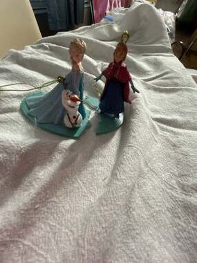Disney Frozen Elsa and Anna President's Edition Christmas Ornament 2-Piece Set